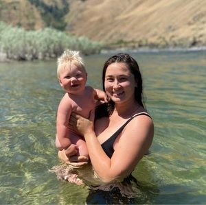 Meet your Posher, Lauren